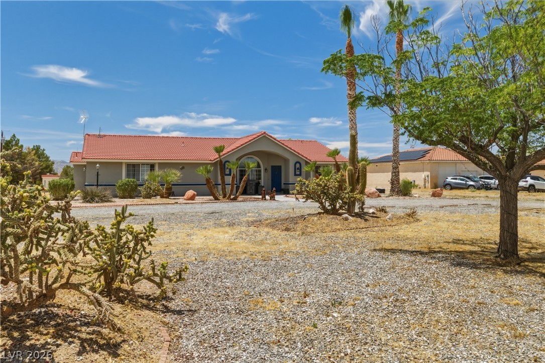 Photo 3 of 1460 Red Rock Drive