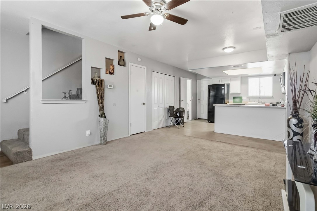 Photo 9 of 37, 6024 Pebble Beach Boulevard