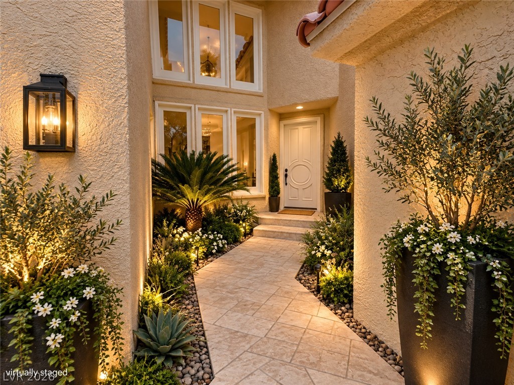 Photo 5 of 7980 Castle Pines Avenue