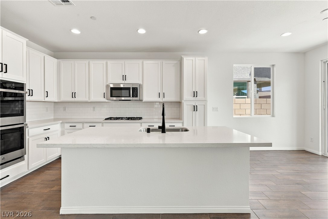 Photo 19 of 22, 5155 Dustin Keller Avenue
