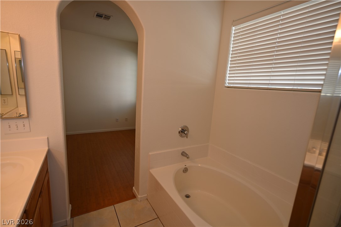 Photo 9 of 21, 9787 Beach Rose Court