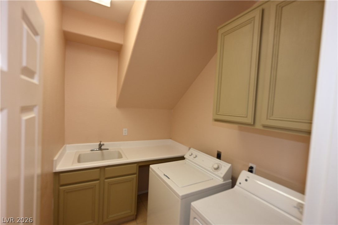 Photo 3 of 4711 Grand Ridge Court