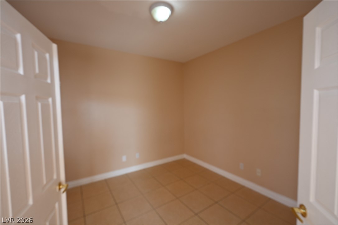 Photo 7 of 32, 4711 Grand Ridge Court