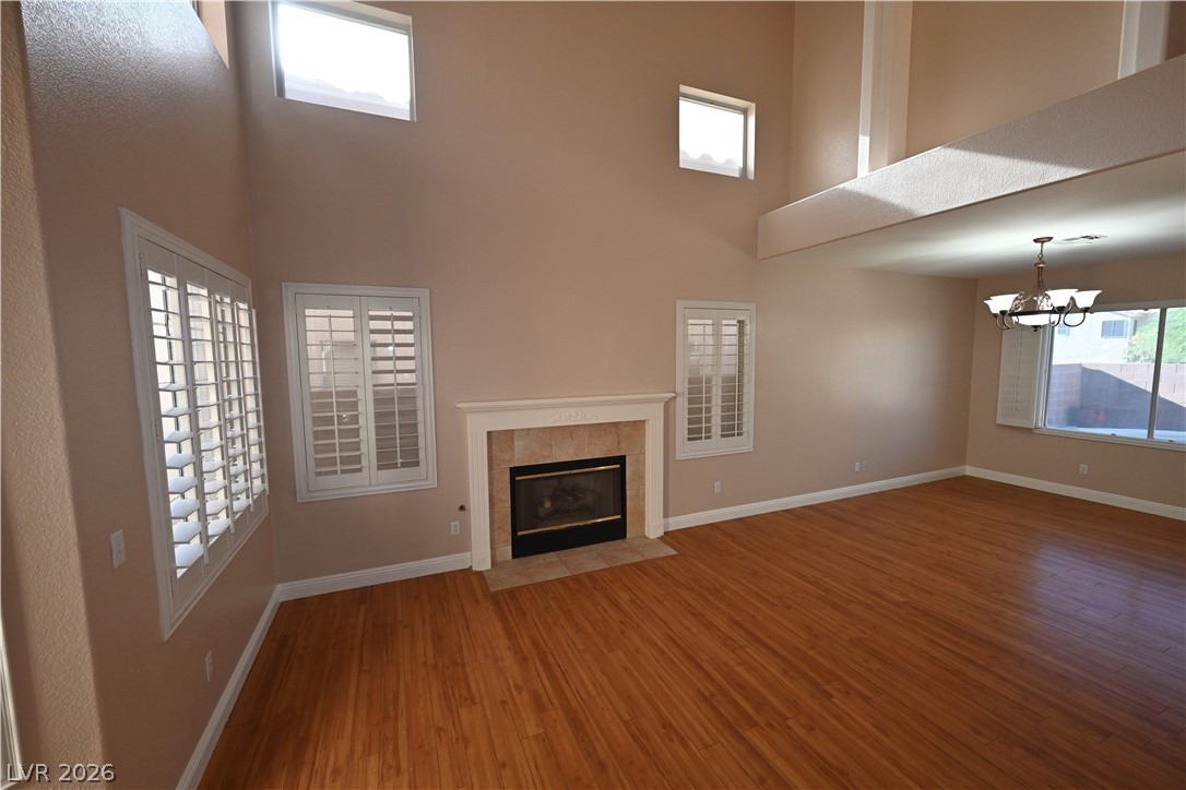 Photo 3 of 9931 Sierra Canyon Way