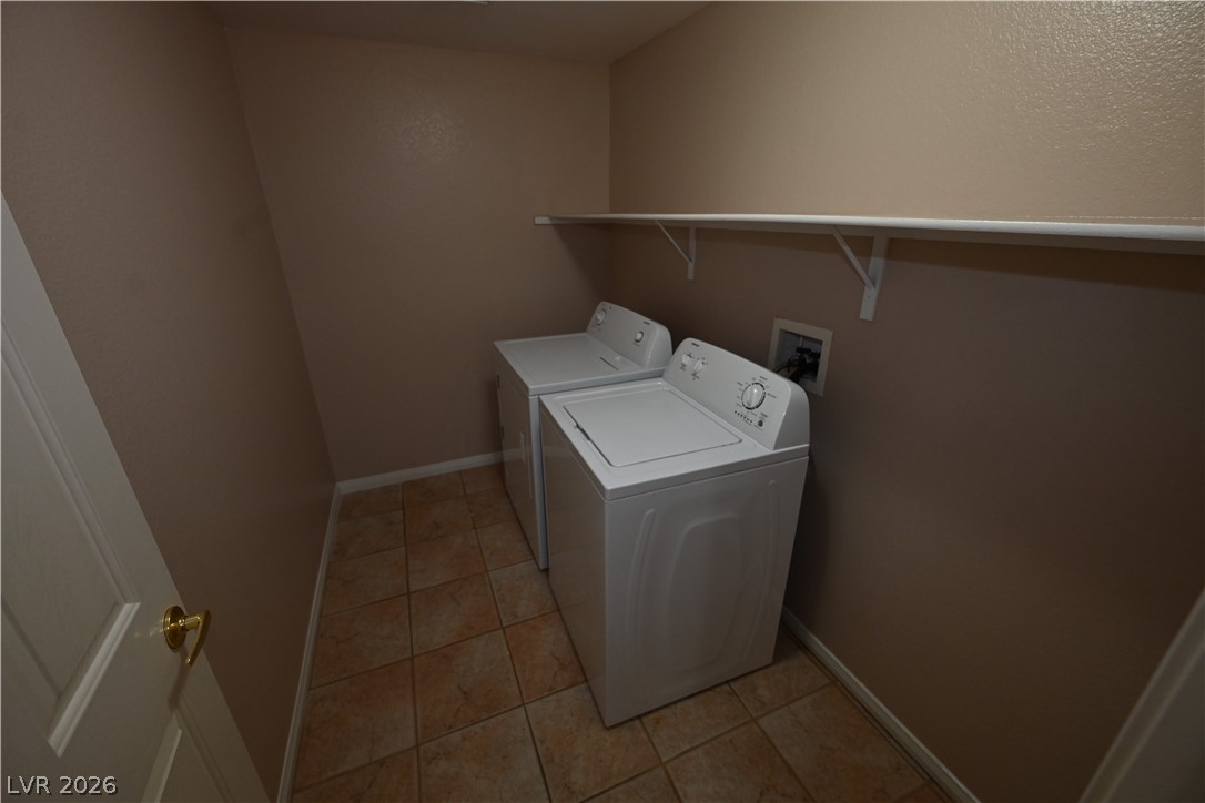 Photo 15 of 29, 9931 Sierra Canyon Way
