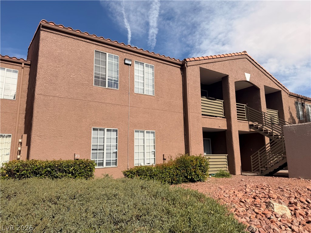 2121 Blue Breeze Drive #102, Las Vegas 89128