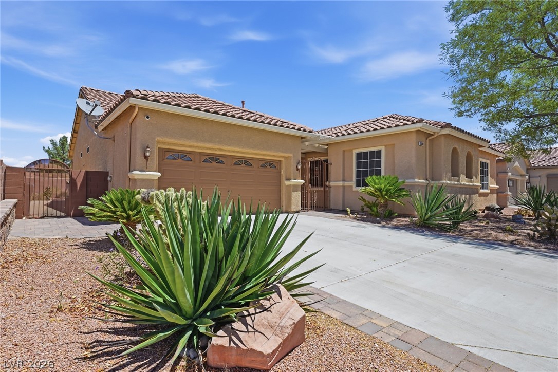 Photo 2 of 9500 Grand Vista Avenue