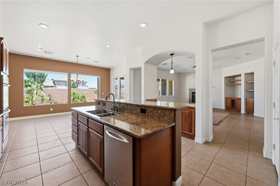 Photo 12 of 36, 9500 Grand Vista Avenue