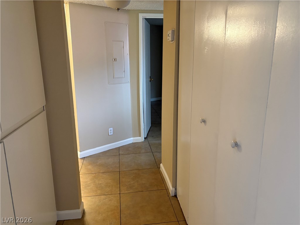 Photo 16 of 33, 2080 Karen Avenue #17