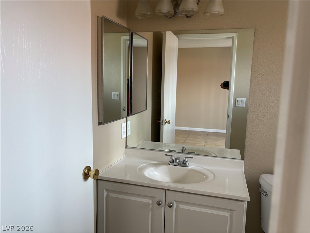 Photo 26 of 33, 2080 Karen Avenue #17