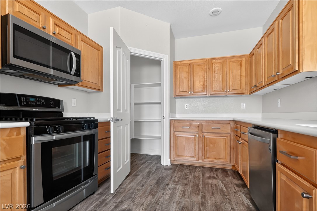 Photo 11 of 28, 2077 Alki Beach Avenue