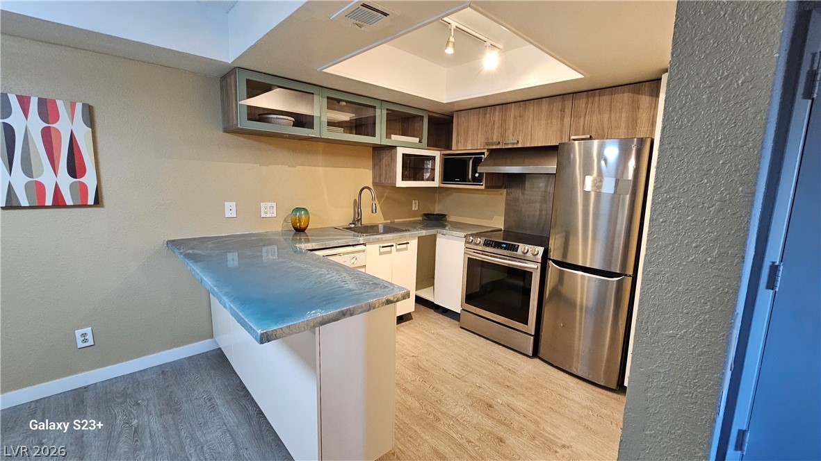 Photo 5 of 1701 E Katie Avenue #33