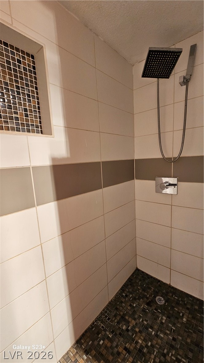 Photo 15 of 25, 1701 E Katie Avenue #33