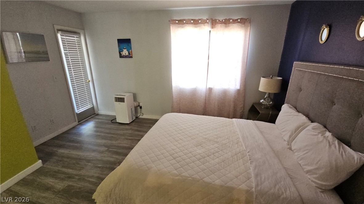Photo 12 of 25, 1701 E Katie Avenue #33