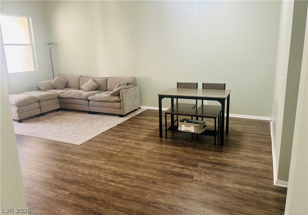 Photo 9 of 52, 5155 W Tropicana Avenue #2037