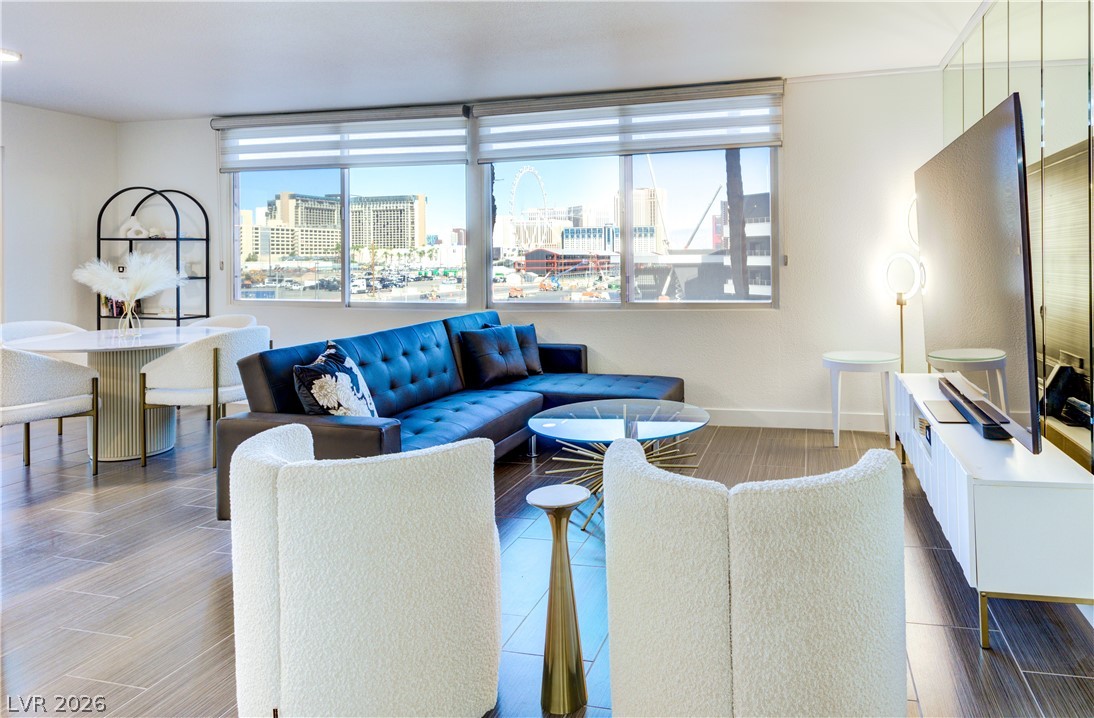 Photo 8 of 45, 205 E Harmon Avenue #406