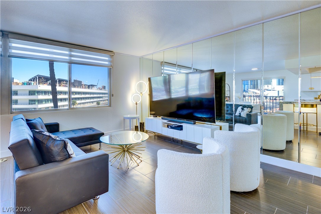 Photo 9 of 45, 205 E Harmon Avenue #406