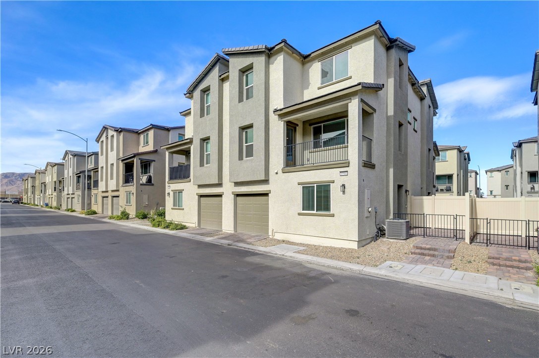 6944 Skyline Blue Street, North Las Vegas 89086