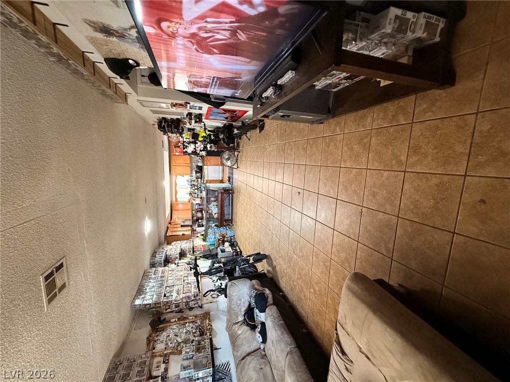 Photo 3 of 3270 Cameron Street #B