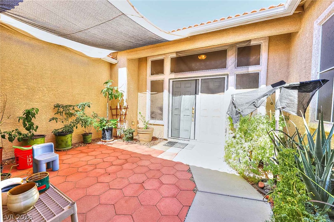 Photo 4 of 6536 Black Oaks Street