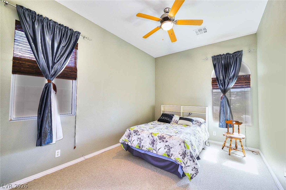 Photo 11 of 29, 6536 Black Oaks Street