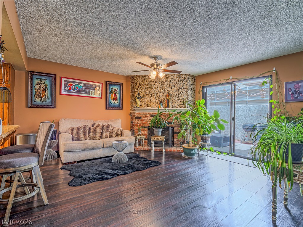 Photo 5 of 505 Westridge Drive