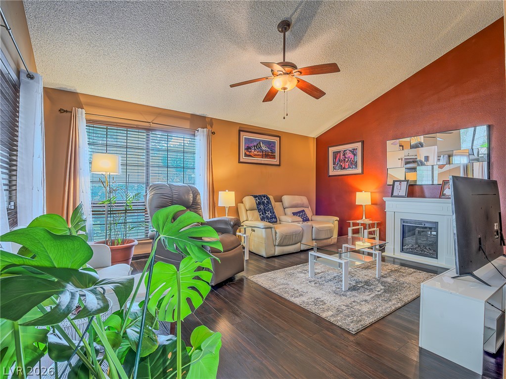Photo 6 of 18, 505 Westridge Drive