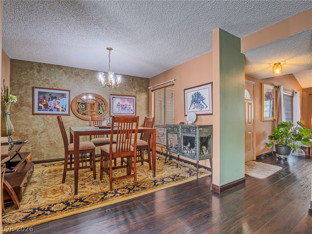 Photo 8 of 18, 505 Westridge Drive