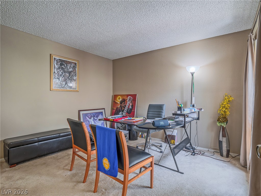 Photo 16 of 18, 505 Westridge Drive