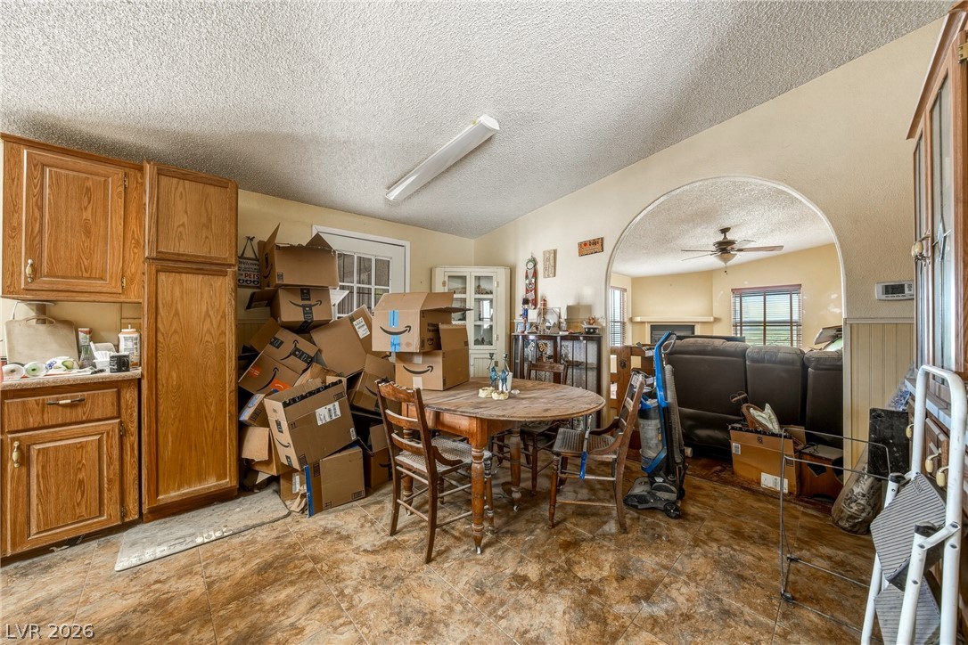 Photo 12 of 38, 4910 Mankins Street