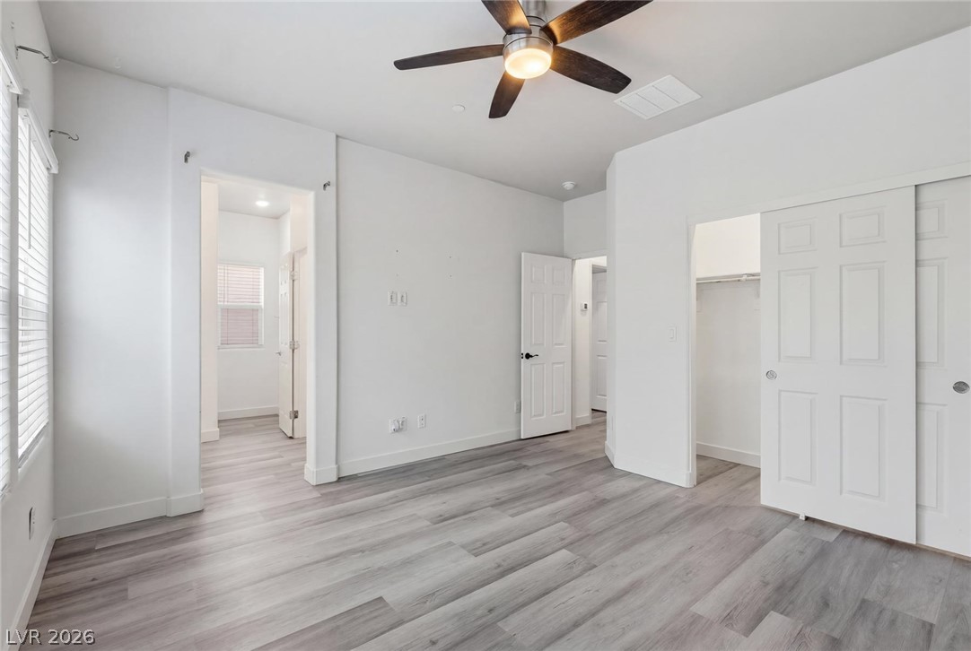 Photo 18 of 46, 4705 Blaise Avenue #102