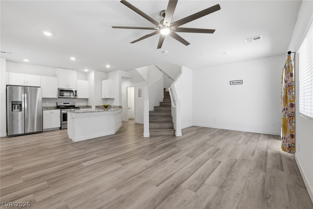 Photo 6 of 46, 4705 Blaise Avenue #102