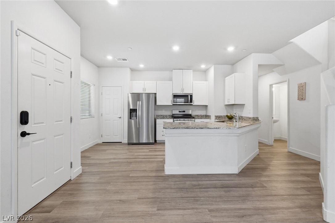 Photo 8 of 46, 4705 Blaise Avenue #102