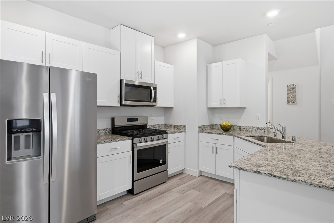 Photo 11 of 46, 4705 Blaise Avenue #102