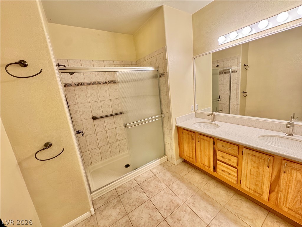 Photo 17 of 66, 4900 Black Bear Road #204