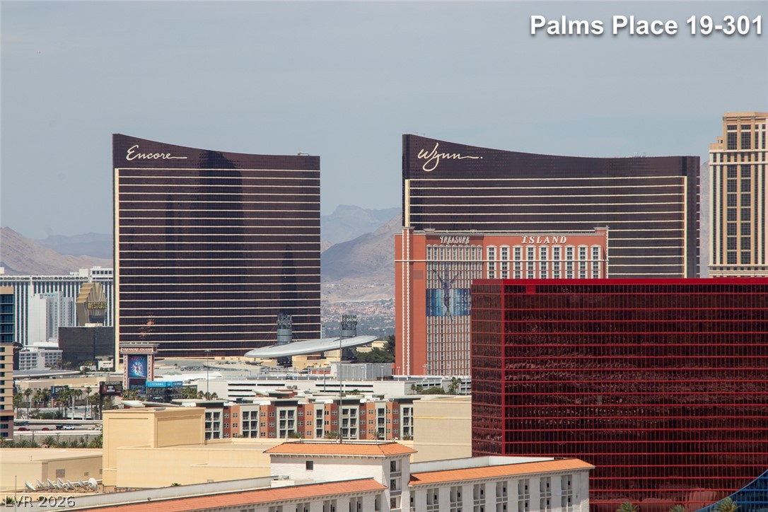 Photo 27 of 54, 4381 W Flamingo Road #1901