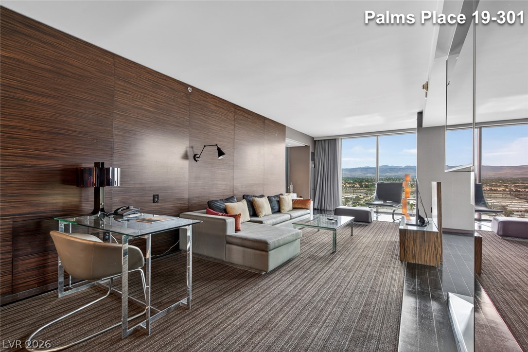 Photo 28 of 54, 4381 W Flamingo Road #1901