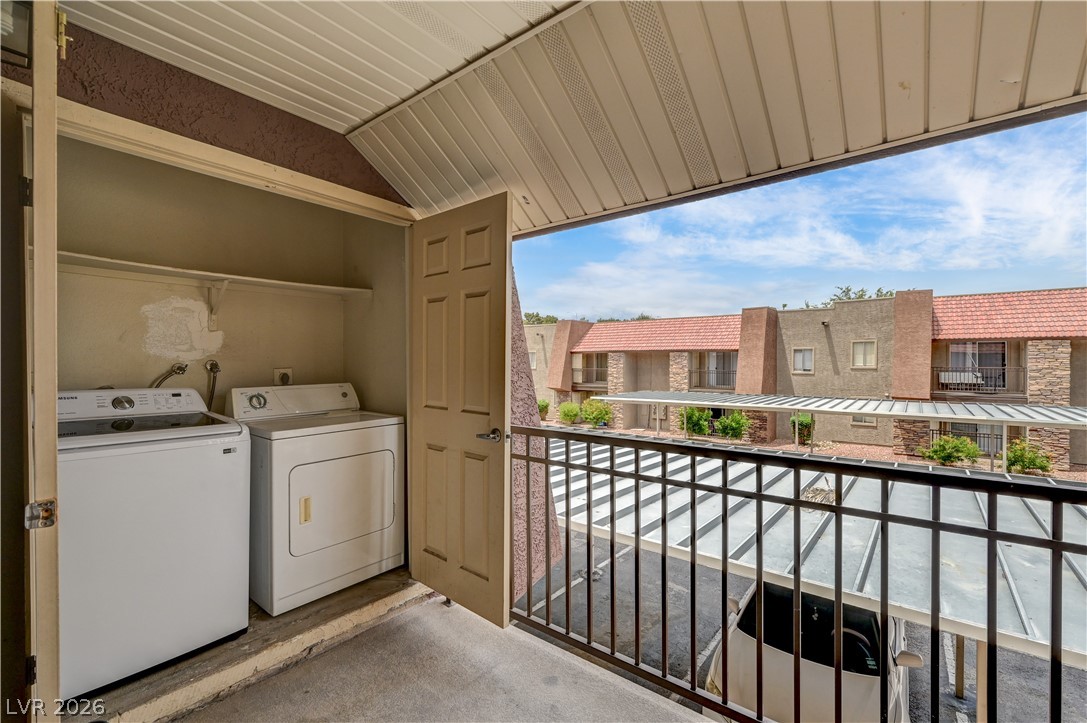 Photo 32 of 55, 5404 River Glen Drive #362