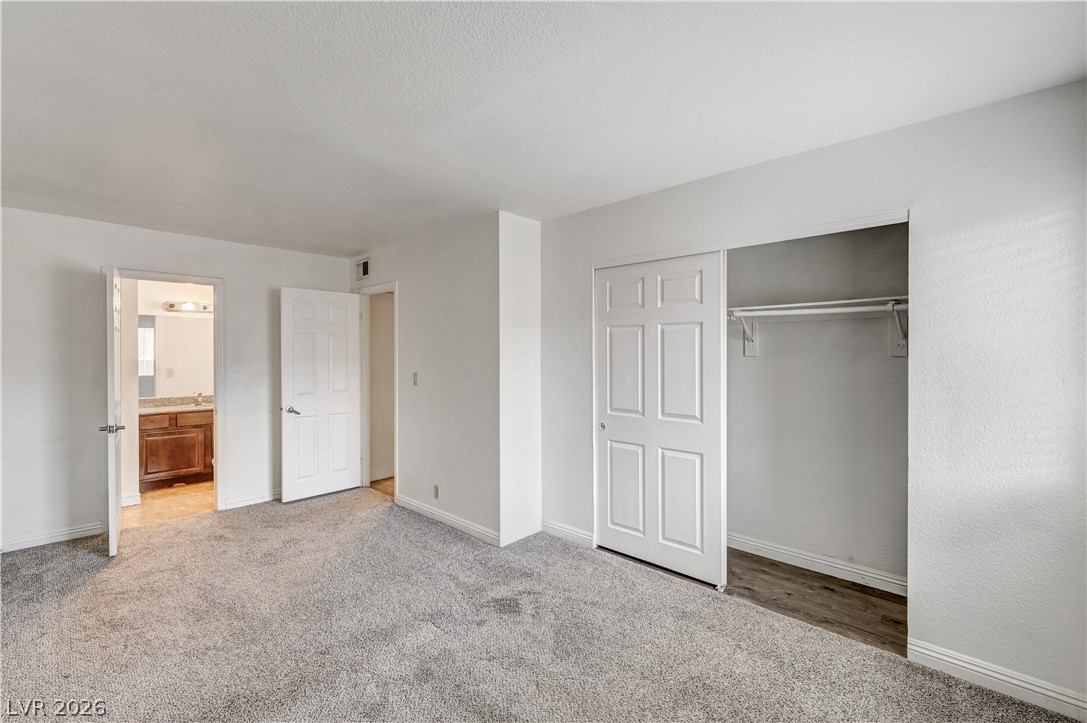 Photo 23 of 55, 5404 River Glen Drive #362