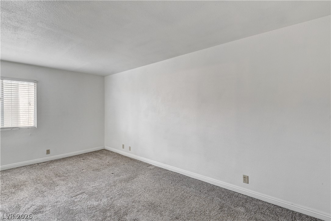 Photo 25 of 55, 5404 River Glen Drive #362