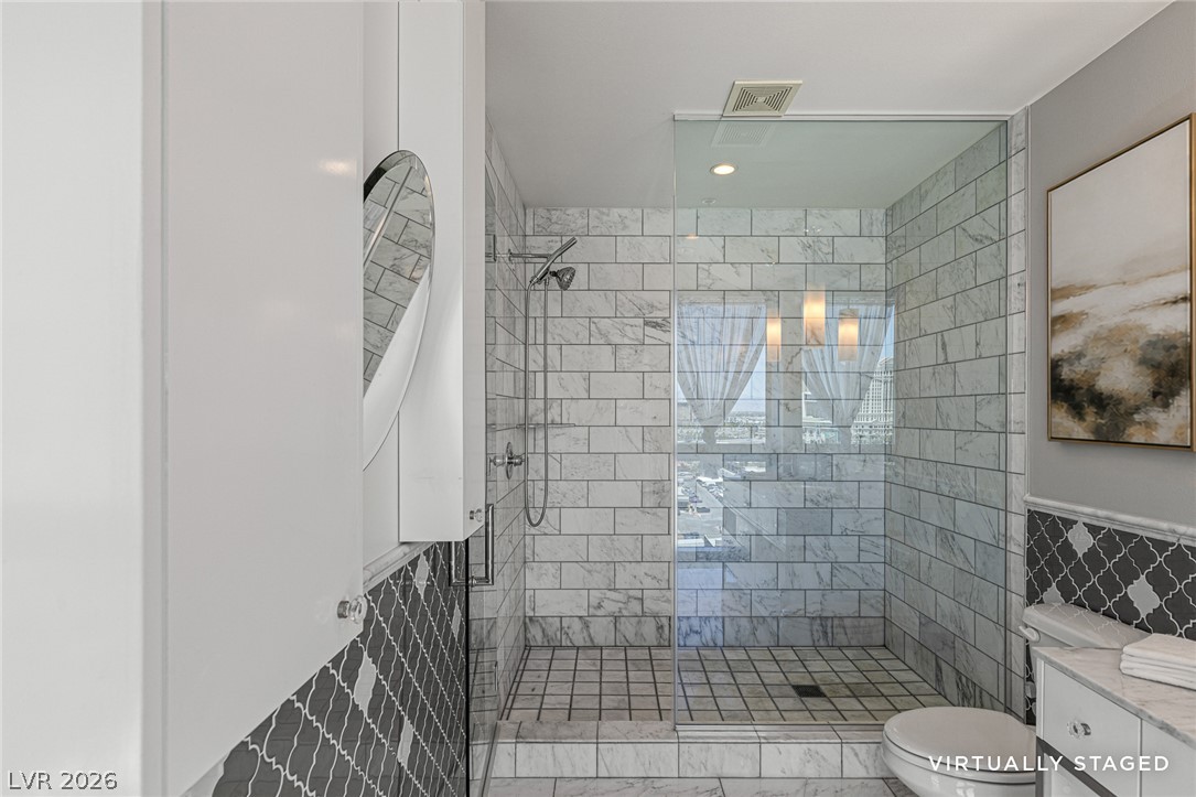 Photo 31 of 47, 4471 Dean Martin Drive #1410