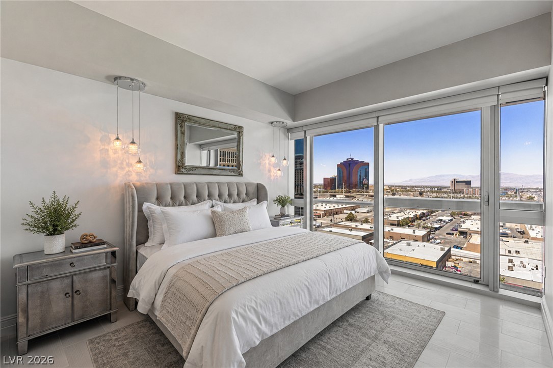 Photo 23 of 47, 4471 Dean Martin Drive #1410