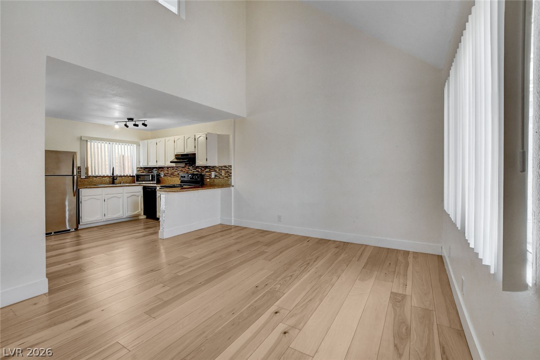 Photo 5 of 5198 Garden Lane #D