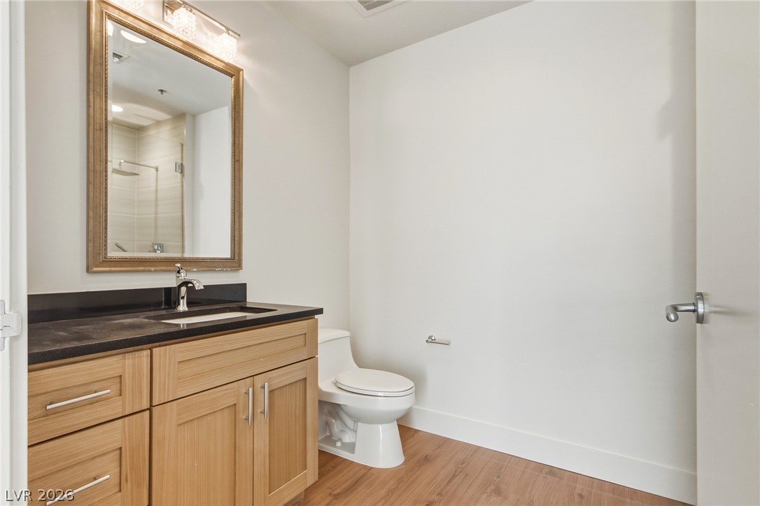 Photo 15 of 47, 4575 Dean Martin Drive #708