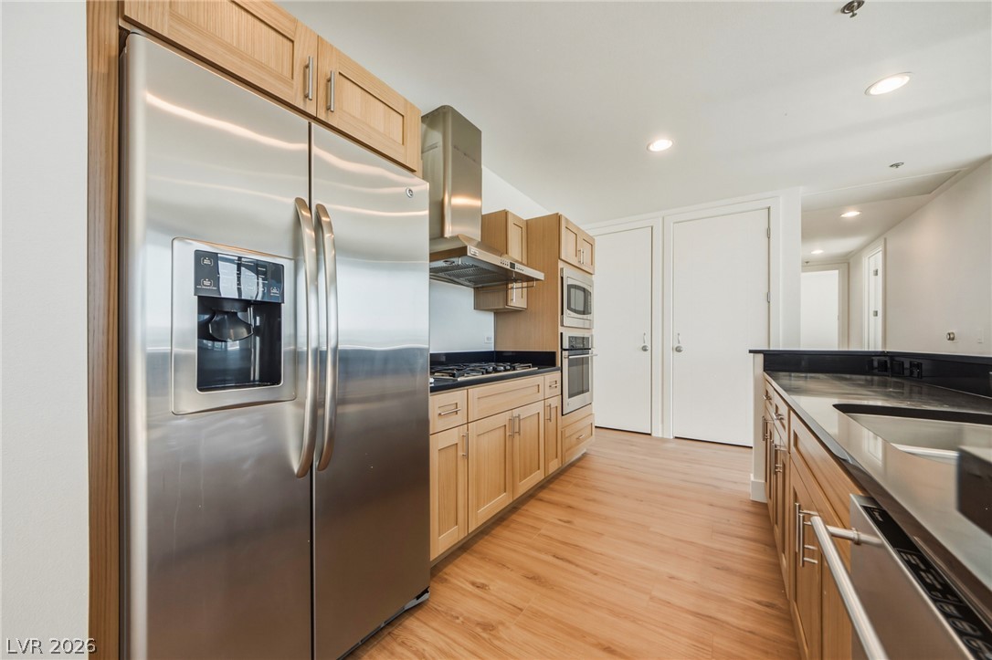 Photo 6 of 47, 4575 Dean Martin Drive #708