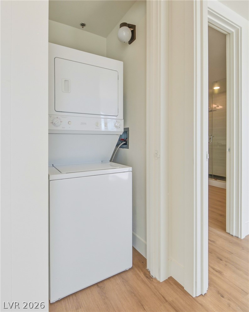 Photo 23 of 47, 4575 Dean Martin Drive #708
