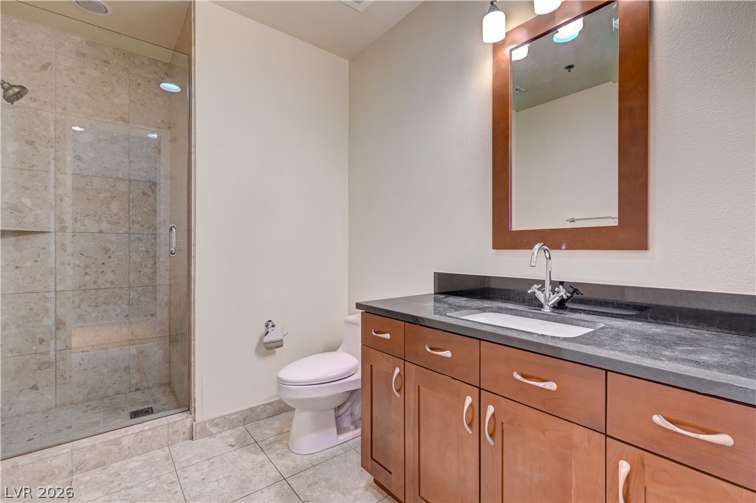 Photo 20 of 56, 4575 Dean Martin Drive #1811