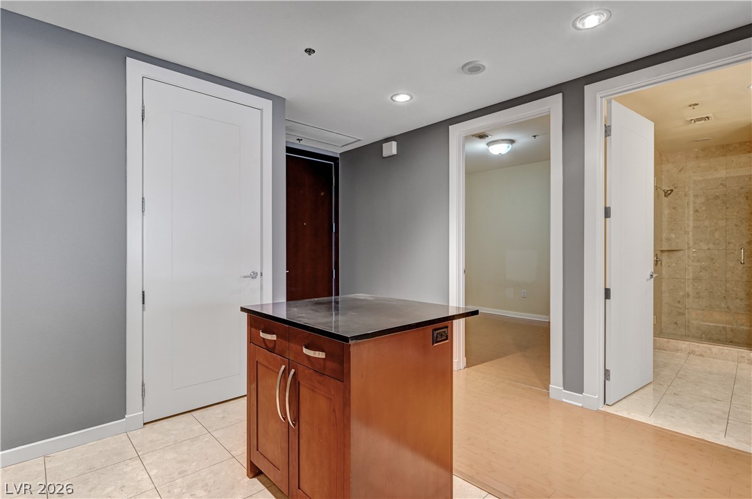 Photo 16 of 56, 4575 Dean Martin Drive #1811