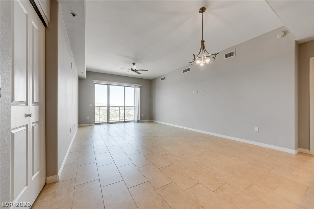 8255 Las Vegas Boulevard #1120, Las Vegas 89123