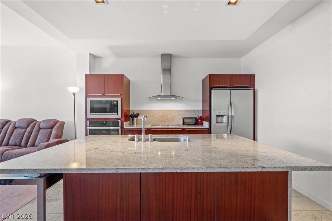 Photo 9 of 33, 4471 Dean Martin Drive #505